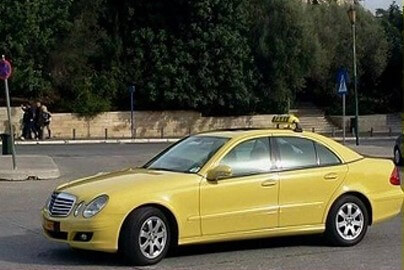 mercedes-taxi